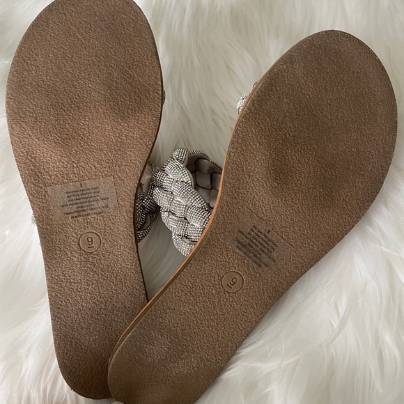 Target A New Day Lucy Rhinestone Braided Sandal size 9 - Picture 3 of 3